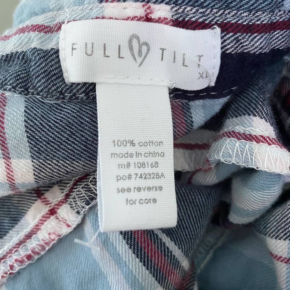 Flannel - Picture 3 of 3